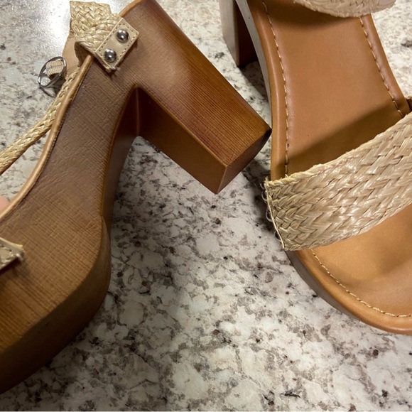 Madden Girl Lift Wooden Block Heel - Picture 4 of 7